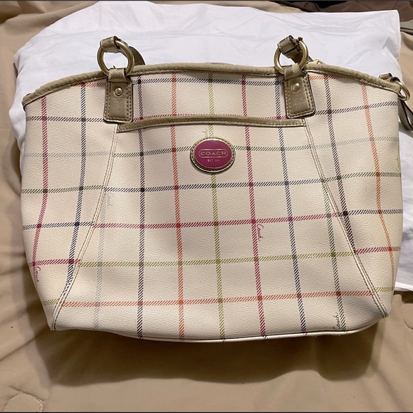 Coach Handbags - Coach bag